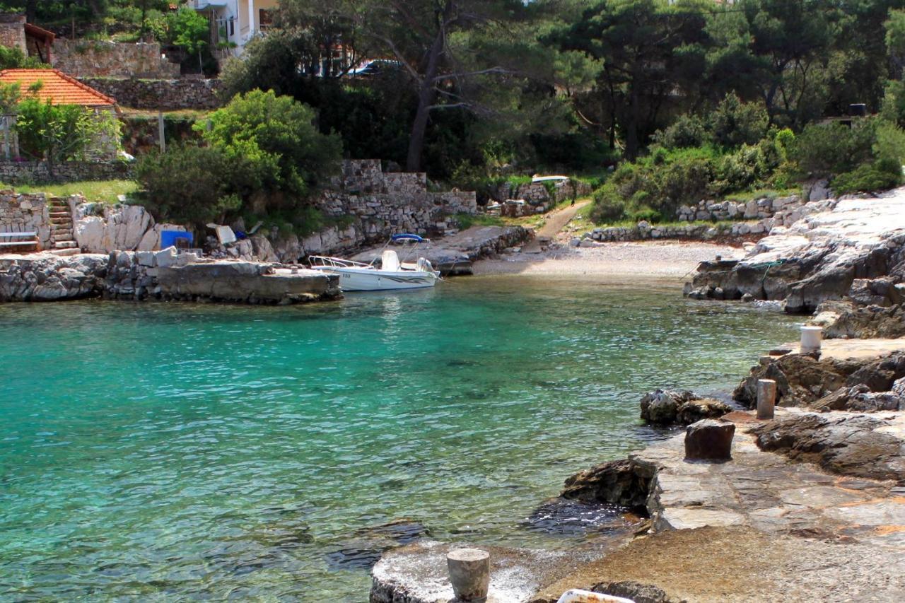 Apartments By The Sea Basina, Hvar - 5699 Vrbanj Eksteriør bilde